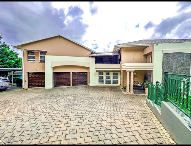 5 BEDROOM HOUSE FOR SALE IN KILDARE